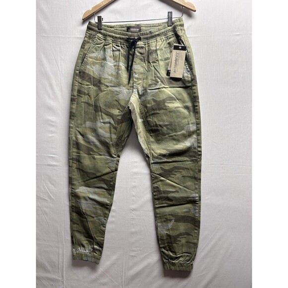 No Boundaries Men’s Jogger Pants Green Camo Elastic Waist Drawstring Medium NWT - Picture 1 of 8